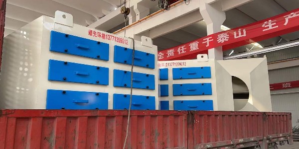 含錫廠(chǎng)廢氣處理工程耀先活性炭處理箱實(shí)力見(jiàn)證，有對(duì)比才有輸贏！