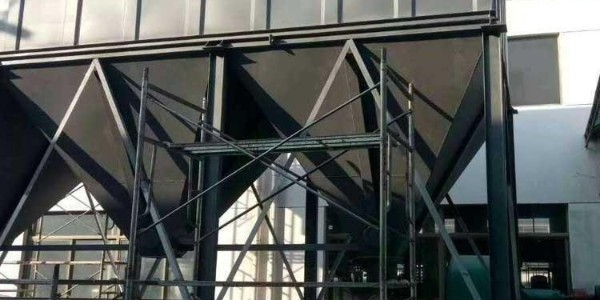 除塵器廠家耀先環(huán)境直銷布袋除塵器，粉塵治理行業(yè)十佳品牌