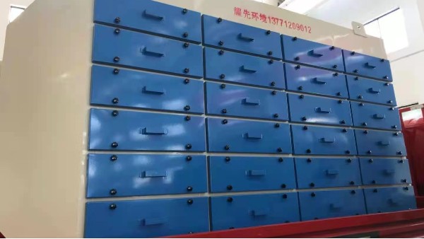 電子廠凈化選擇什么設(shè)備？江陰耀先環(huán)境為您推薦活性炭吸附設(shè)備