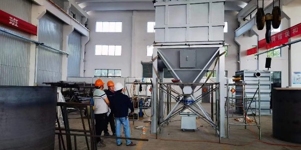 歡迎內蒙古楊總到廢氣處理廠家耀先環境考察驗貨